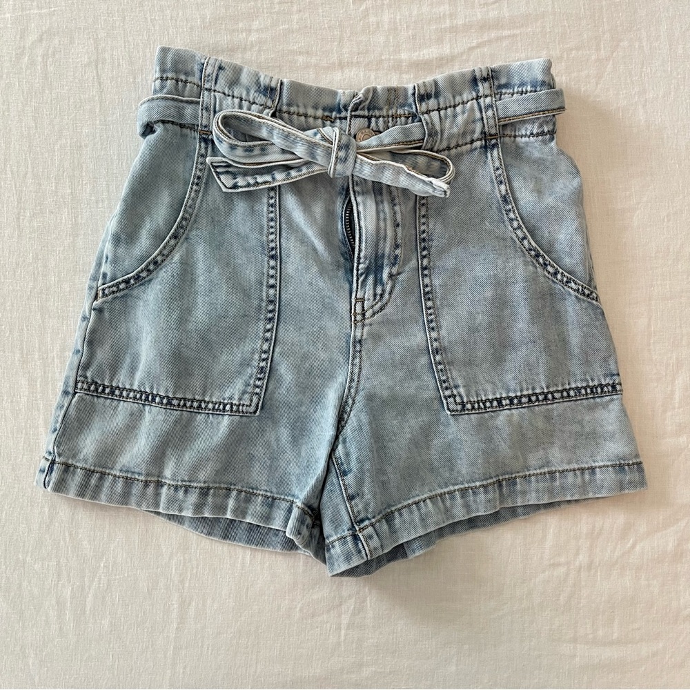 Banana republic shorts size 4